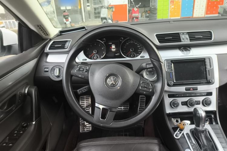 Used Volkswagen FAW-Volkswagen CC 2018 1.8TSI Luxury Model Steering Wheel