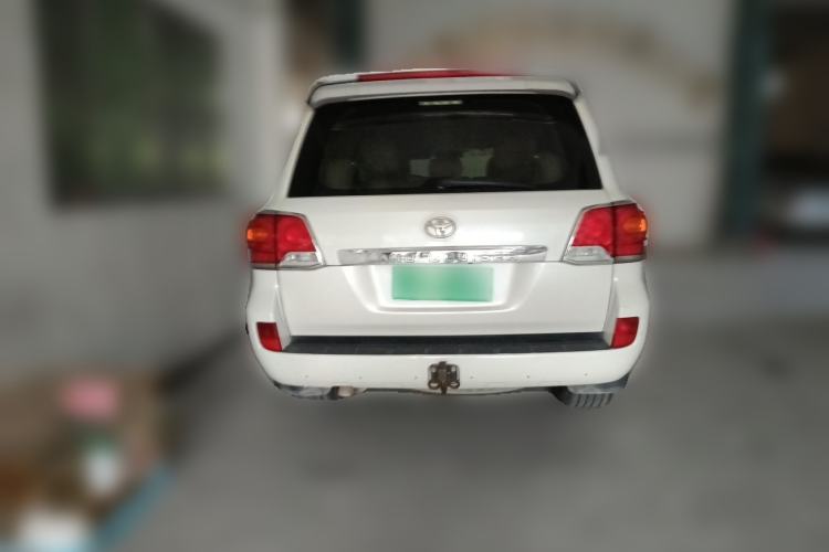 Used Toyota Land Cruiser 
