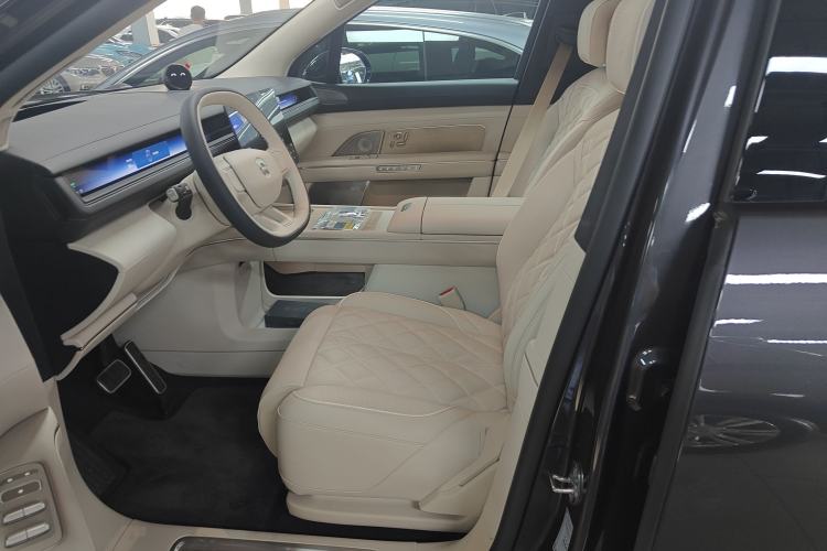 Used Nio ES8 2026 Model 6-seat Executive Luxury Edition Left Front Seat