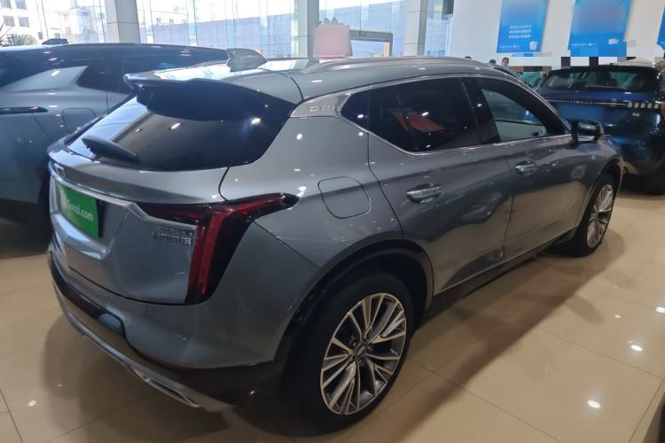 Used Cadillac GT4 2023 25T Prestige Version
