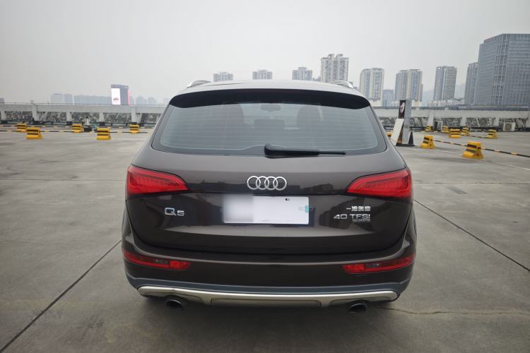 Used Audi Q5 2017 Plus 40 TFSI Technology Model
