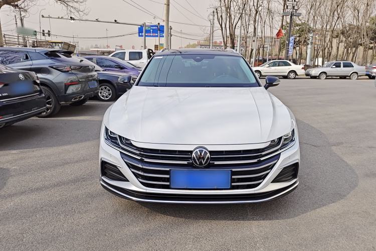 Used Volkswagen FAW-Volkswagen CC 2023 Hunting Vehicle 380TSI Hunter's Heart Edition Exterior 1