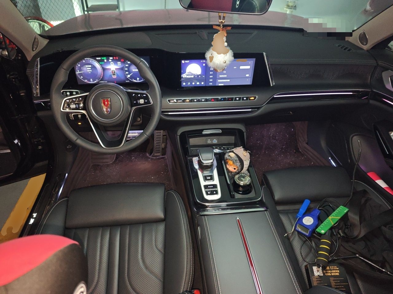 Hongqi H9 2025 2.0T Two-Wheel Drive Flagship Luxury Business Edition 5 Seats — снимка 9