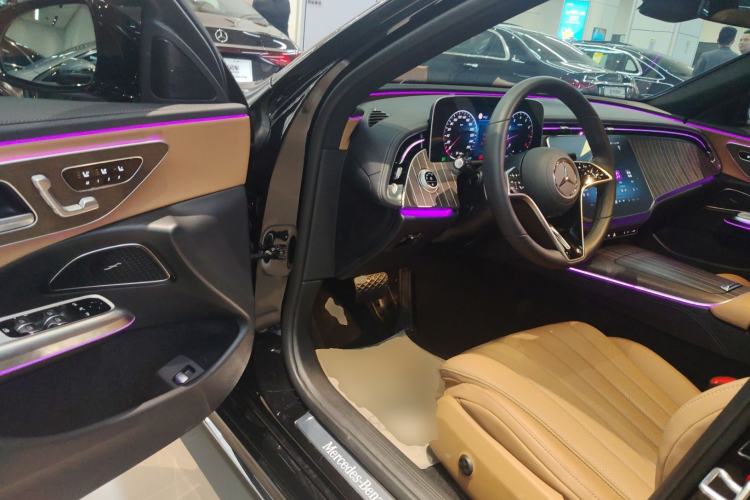 Used Mercedes-Benz E-Class 2025 Facelift E 300 L Fashion Edition