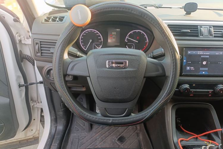 Used Qoros 5 2016 1.6T Manual Comfort Model