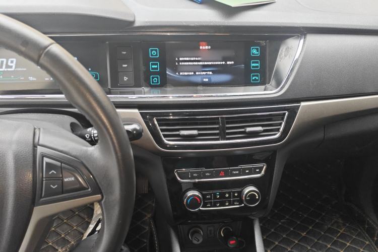 Used CHANGAN KAICHENG Oushang A600 2016 1.5L Manual Luxury 7-Seater
