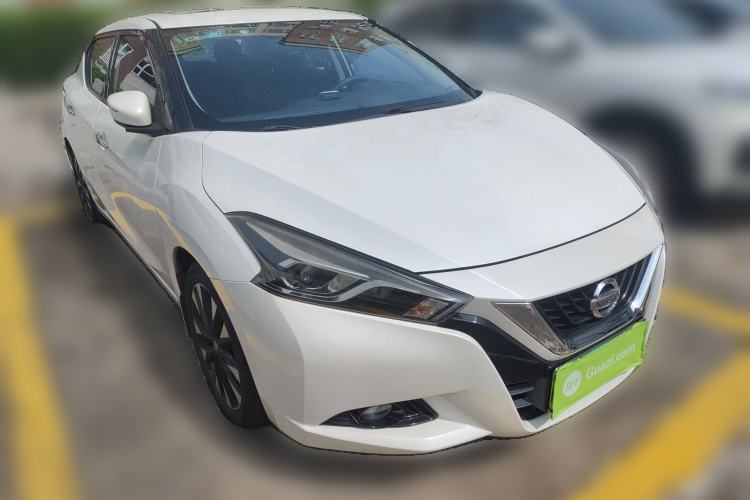 Used Nissan Lannia 2016 1.6L CVT Smart Cool Edition Front Right 45 Deg