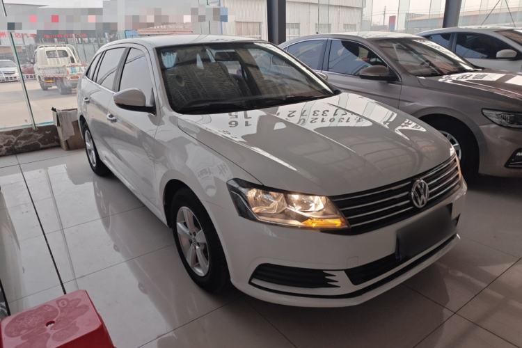 Used Volkswagen Gran Lavida 2015 1.6L Automatic Fashion Edition
