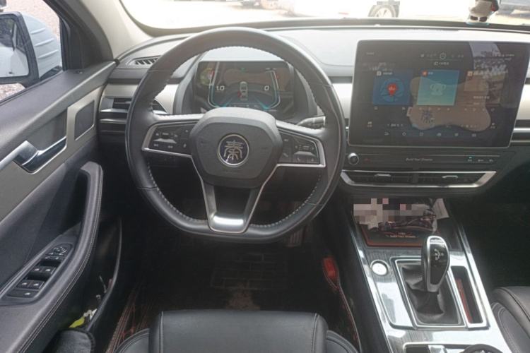 Used BYD Qin Pro 2018 1.5TI Automatic Smart Connect Fendong Model Steering Wheel