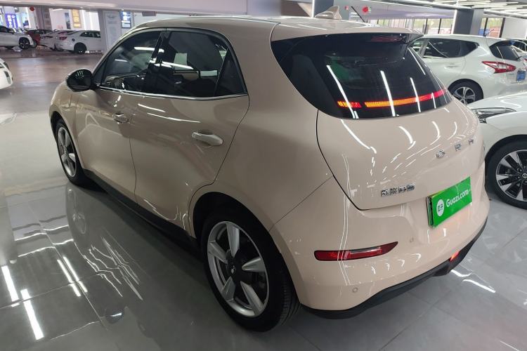 Used ORA Good Cat 2023 401 km Standard Range Luxury Version Lithium Iron Phosphate Rear Left 45 Deg