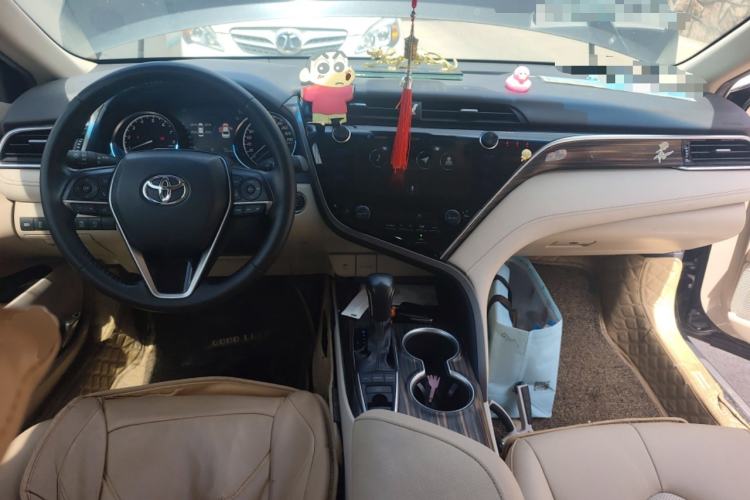 Used Toyota Camry 2019 2.5G Luxury Edition China VI Standard
