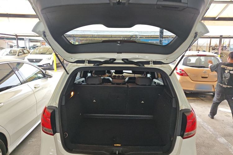 Used Mercedes-Benz B-Class 2017 B 200 Sport Edition
