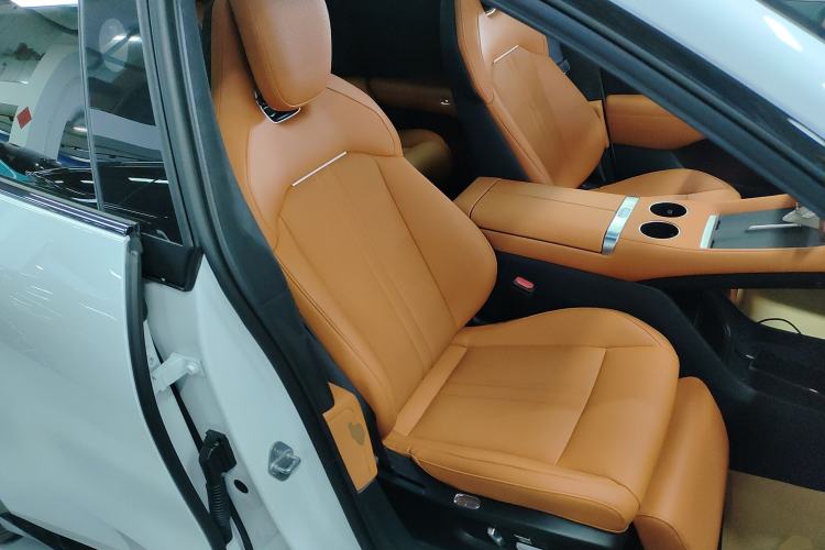 Used Xiaomi Auto YU7 2025 Ultra-Long Range High-Performance All-Wheel-Drive Max Edition