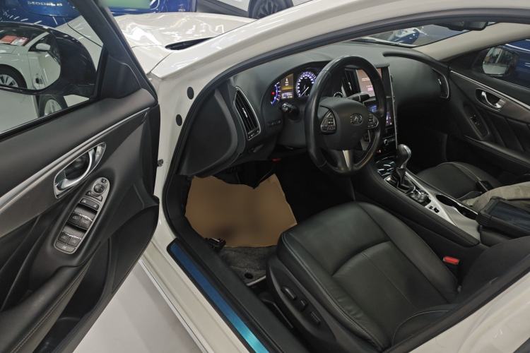 Used Infiniti Q50L 2016 2.0T Ambition Edition

