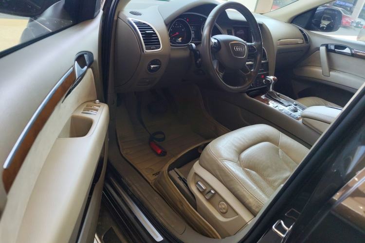 Used Audi Q7 2013 35 TFSI Technology Edition
