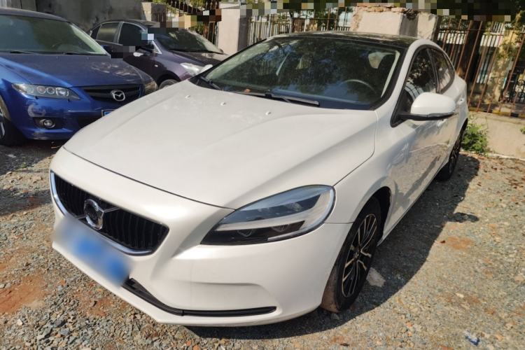 Used Volvo V40 2019 T3 Zhiyi Edition