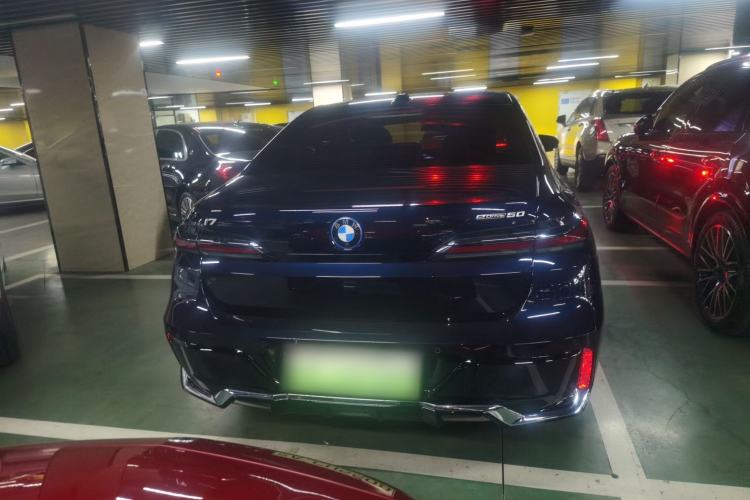 Used BMW i7 2023 eDrive50L Leading M Sport Package
