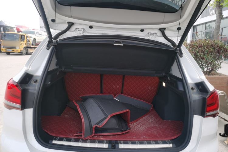 Used BMW X1 2022 sDrive25Li Leading Model Trunk