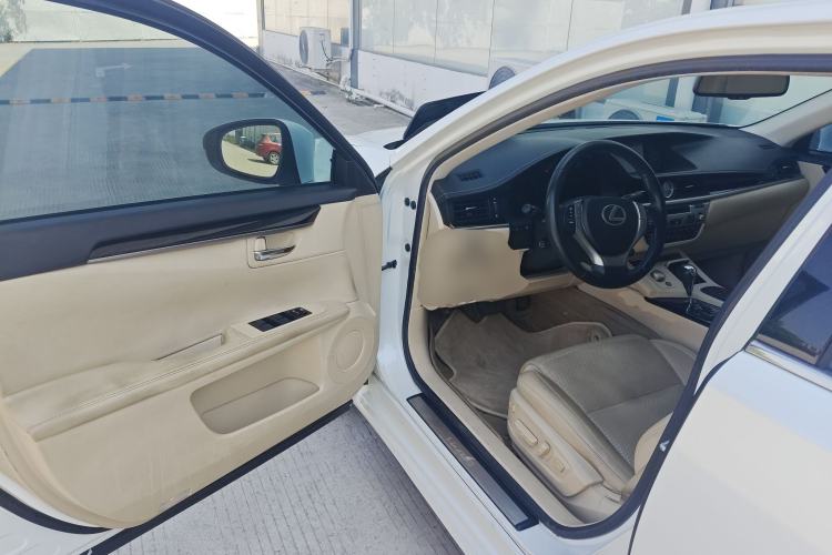 Used Lexus ES 2014 250 Elite Edition