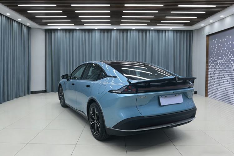 Used Deepal L07 2024 230Max Qiankun Intelligent Driving ADS SE Range-Extended Version Exterior 6