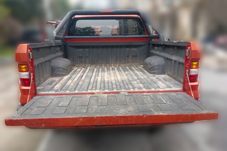 Used Huanghai N3 2017 2.5T Manual 4x4 Ultimate Edition XD25T5