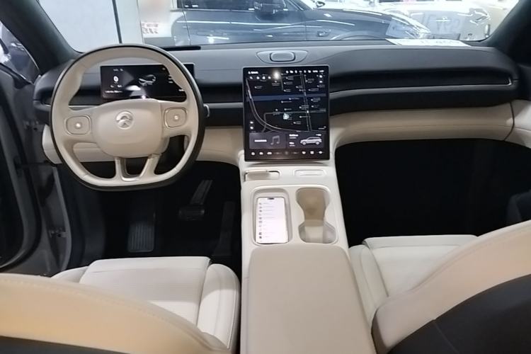 Used Nio ES6 2023 75 kWh
