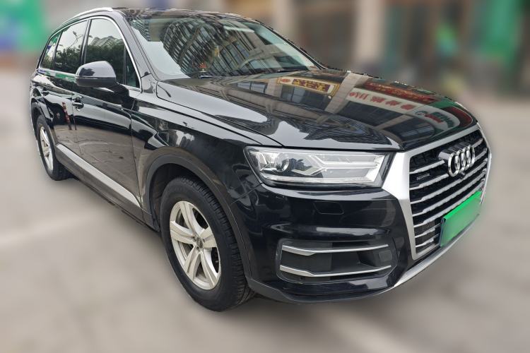 Used Audi Q7 
