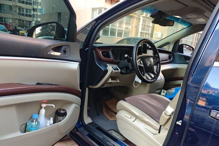 Used Buick GL8 2014 2.4L LT Luxury Business Executive Edition