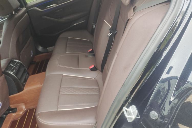 Used BMW 5 Series 2021 525Li M Sport Package Left Rear Seat