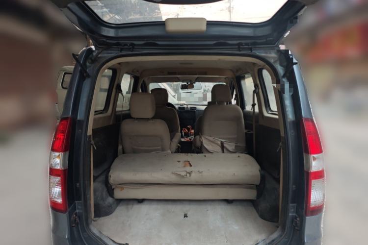 Used Wuling Hongguang 2014 1.2L Standard Model China IV
