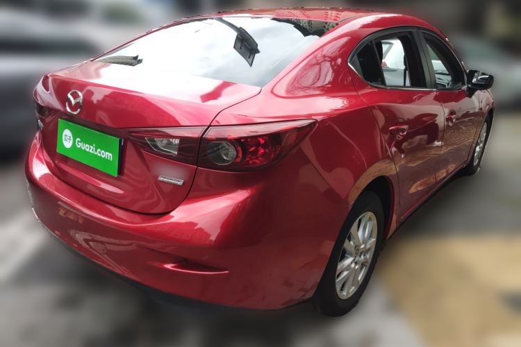 Used Mazda 3 Axela 2016 Sedan 1.5L Automatic Comfort Model