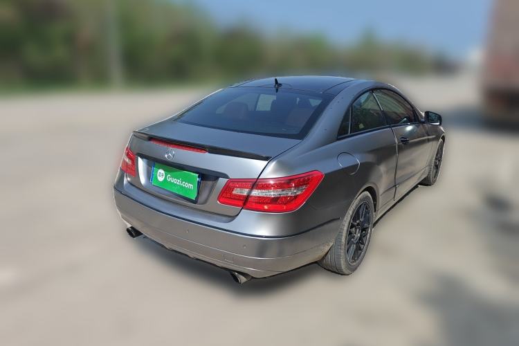 Used Mercedes-Benz E-Class 2010 E 260 CGI Coupe Rear Right 45 Deg