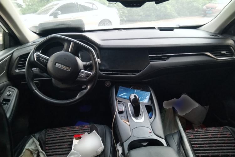 Used Haval F7 2019 1.5T Two-Wheel-Drive i-Type China VI Standard Center Console