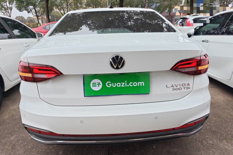 Used Volkswagen Lavida 2023 1.5L Automatic Full-Comfort Edition
