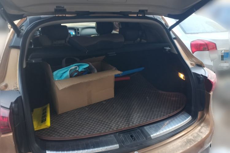 Used Infiniti QX70 2013 3.7L Standard Edition
