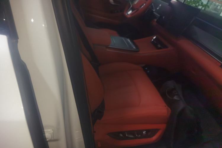 Used BYD Tang L 2025 DM 200KM Four-Wheel Drive LiDAR Flagship Model Right Front Seat