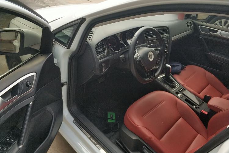 Used Volkswagen Golf 2018 230TSI Automatic Comfort Model