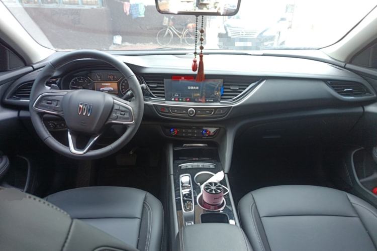 Used Buick Regal 2024 25T Deluxe Edition