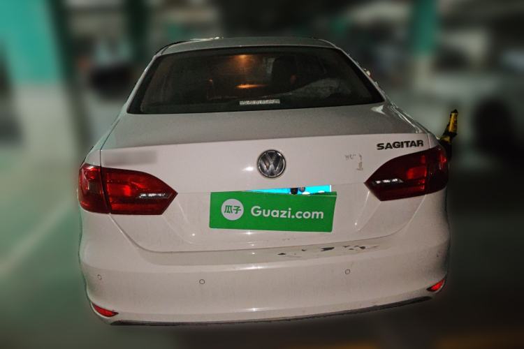 Used Volkswagen Sagitar 2014 Revised Version 1.6L Automatic Leading Edition
