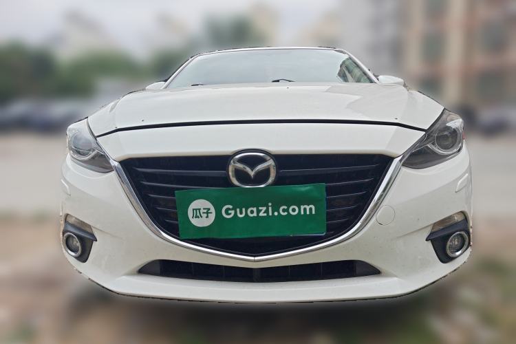 Used Mazda 3 Axela 2014 Hatchback 2.0L Automatic Flagship Model