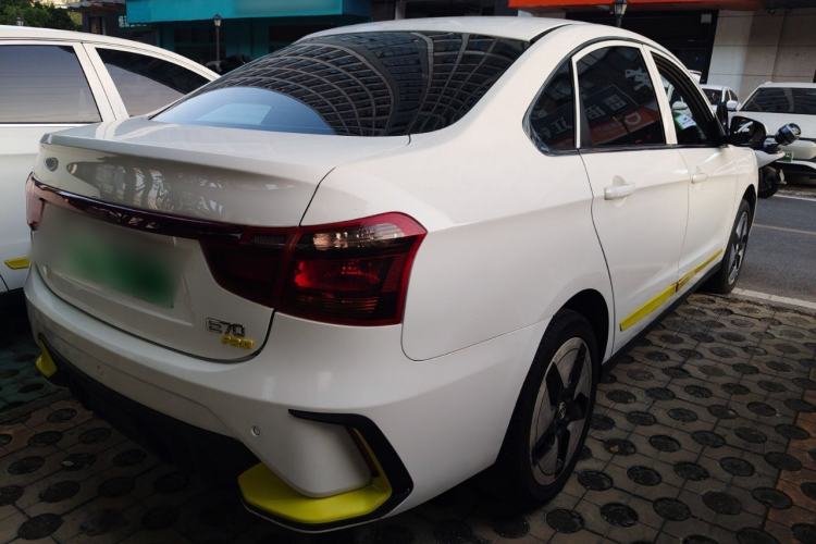 Used Dongfeng Aeolus E70 2023 Revised PRO Smart Drive Version