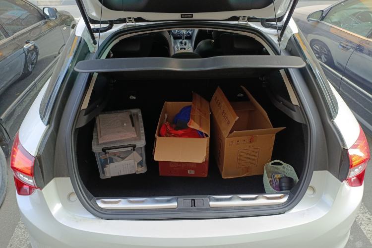 Used DS 5 2014 1.6T Luxury Edition THP160 Trunk