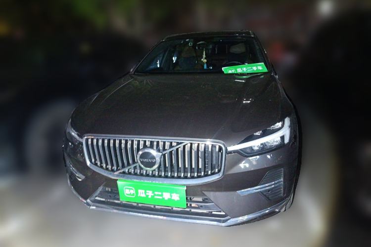 Used Volvo XC60 2022 B5 4x4 Smart Luxury Edition