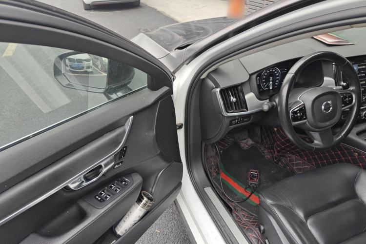 Used Volvo S90 2017 T4 Zhiyi Edition