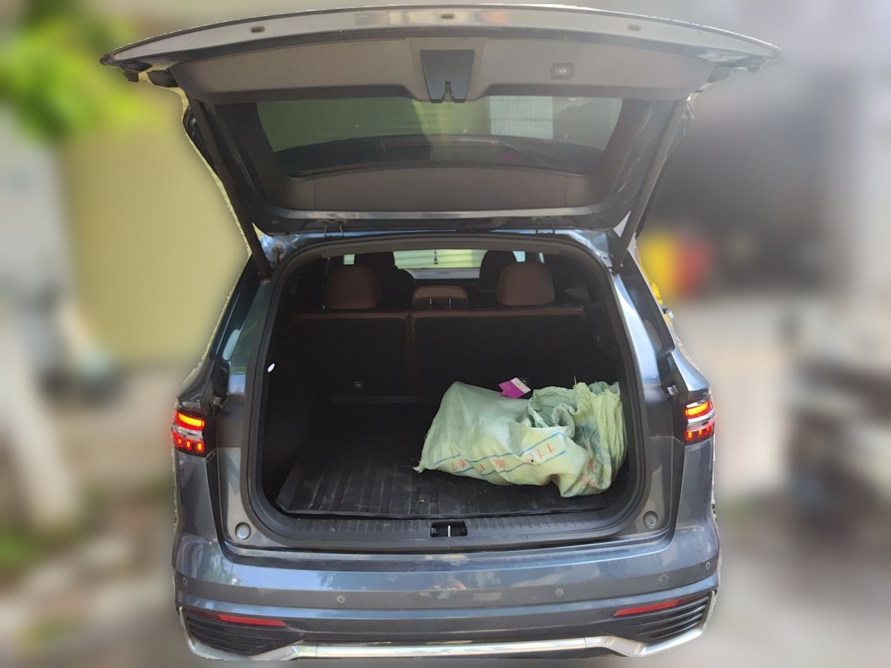 Geely Auto Monjaro L 2021 2.0TD DCT EVO Two-Wheel Drive Smart Luxury Version — снимка 19