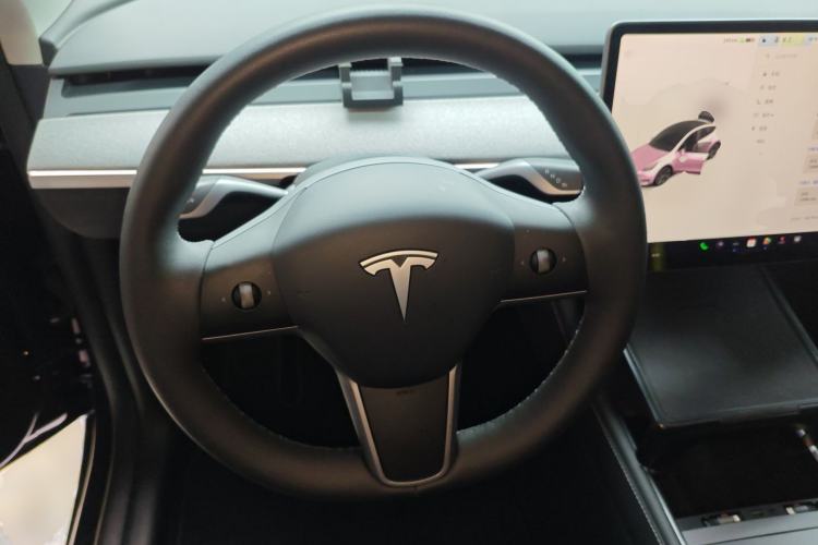 Used Tesla Model Y 2024 Rear-Wheel-Drive Version