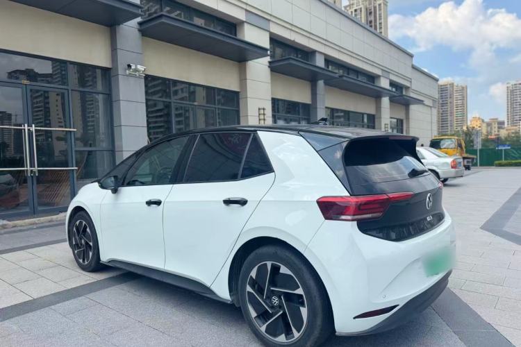 Used Volkswagen ID.3 2023 Pure Smart Edition Rear Left 45 Deg