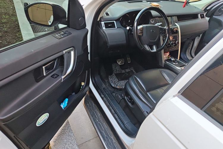 Used Land Rover Discovery Sport 2017 2.0T SE