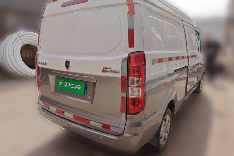 Used Jinbei New Hiace X30L 2018 1.5L Box Truck Wealth Edition DLCG14 Rear Right 45 Deg