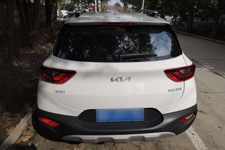 Used Kia kx1 Stonic 2021 1.4L CVT Fun Edition Exterior 4